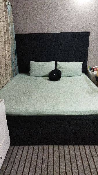 black velvet bed set 1