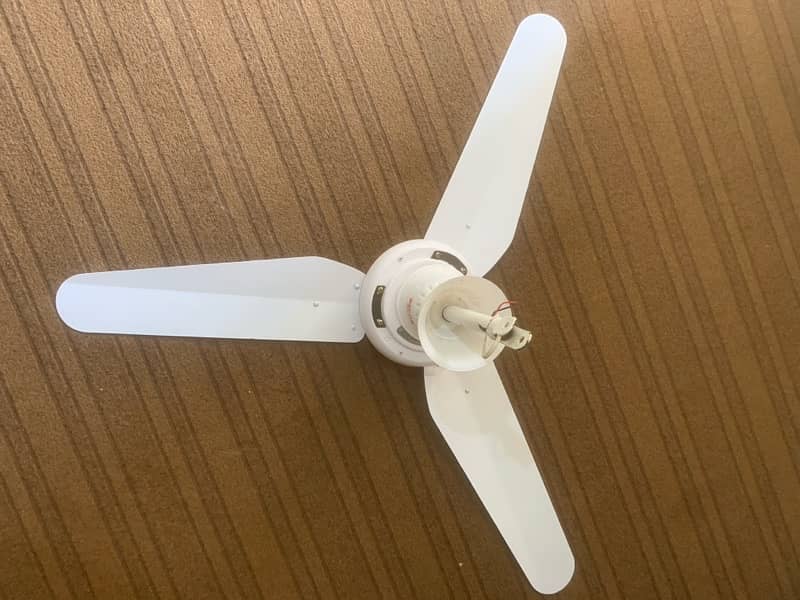 FAN like brand new condition 5