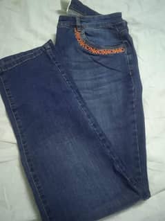 woman jeans sell 0