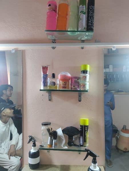 Beauty saloon for sale urgent 8