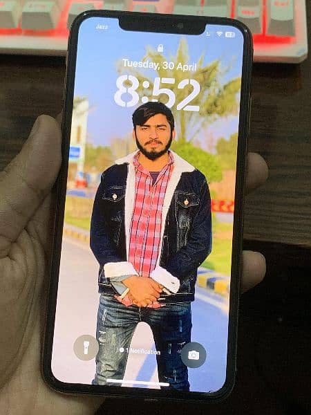 I phone XS Max 64 GB only Face Id Off Dual Physical PTA Approved 6