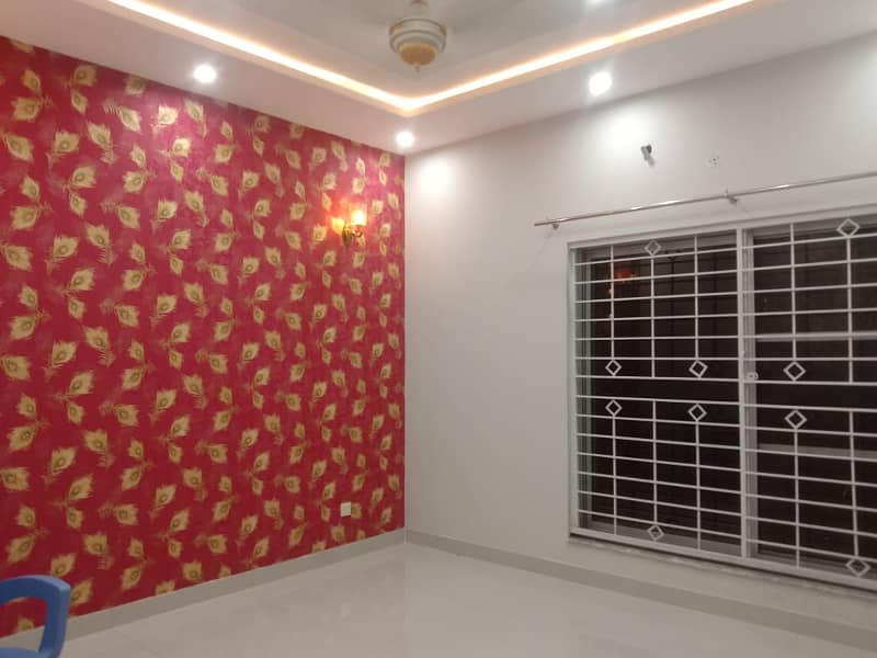 10 MARLA BRAND NEW LUXURY UPPER PORTION IS AVAILABLE FOR RENT IN GULMOHAR BLOCK BAHRIA TOWN LAHORE 6