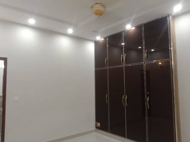 10 MARLA BRAND NEW LUXURY UPPER PORTION IS AVAILABLE FOR RENT IN GULMOHAR BLOCK BAHRIA TOWN LAHORE 20