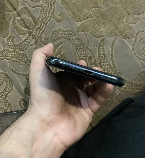 iPhone 11 Pro (Non PTA) 3