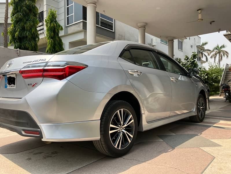 Toyota Corolla Altis 2022 5