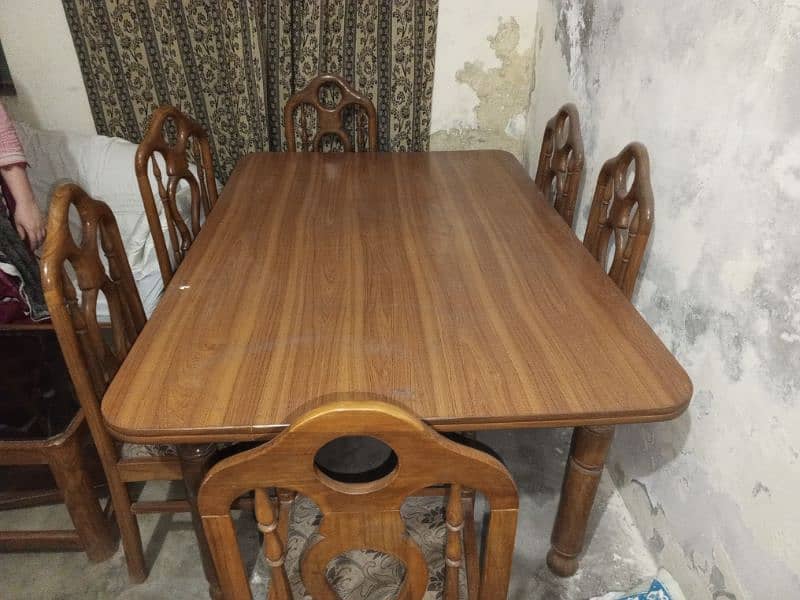 Dining table and 6 chairs 1