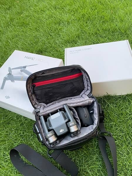 DJI MavicPro with Leather Pouch and FlyMore Combo 7