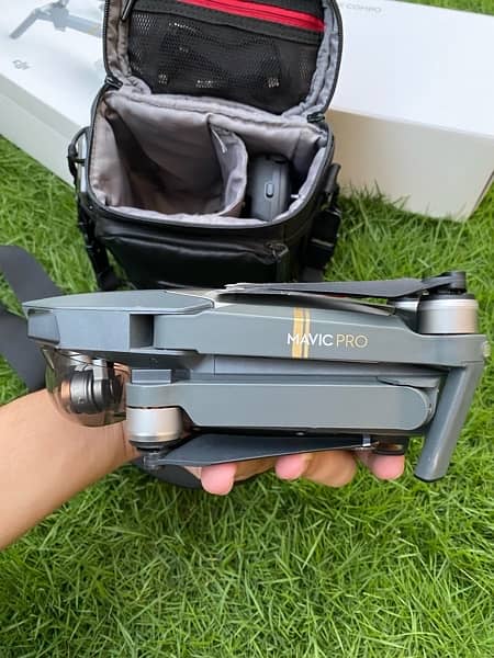 DJI MavicPro with Leather Pouch and FlyMore Combo 9