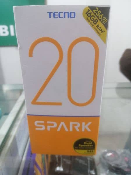 tecno spark 20 8gb 256gb 1