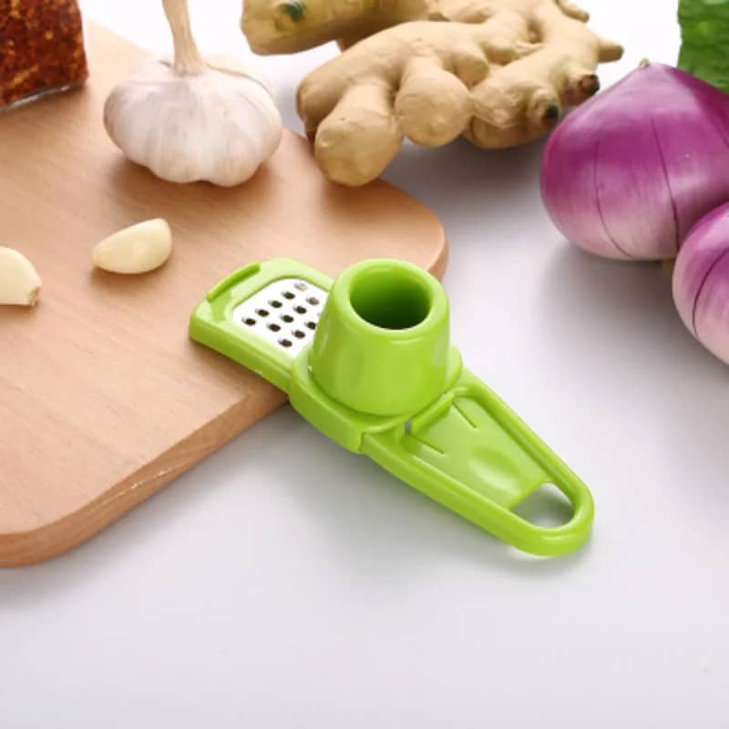 Easy Spin Cutter And Chopper Kitchen Tool 2
