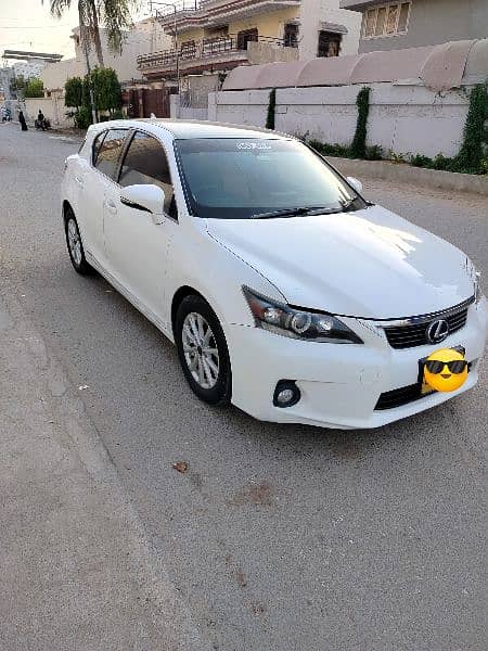 Lexus CT200h 2011 Hybrid 1800cc Pal White 1