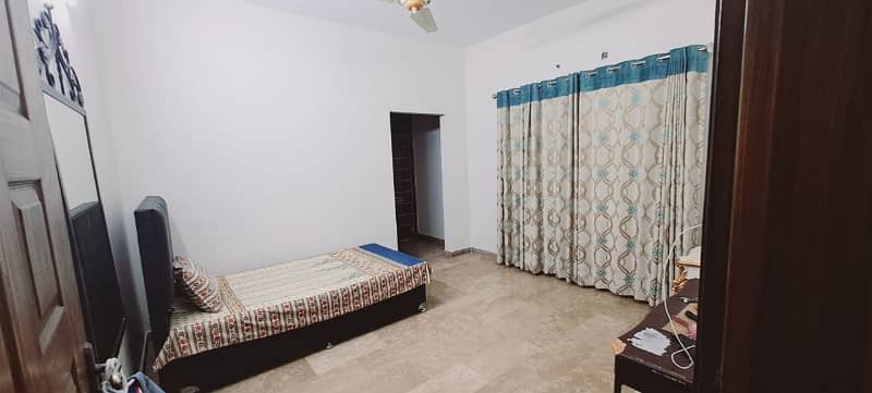 8 Marla Lower Portion with Gas Available For Rent In Canal Garden Near Bahria Town Lahore 2