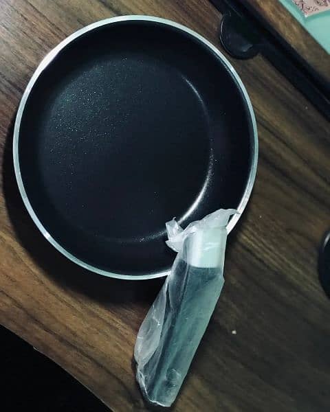 FRY PAN 3