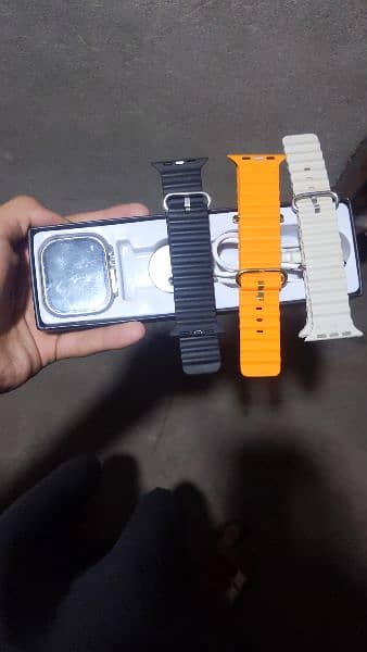 t900 ultra Smart watch 3 strap 1 iphone adapter 1 watch 1 user manual 11