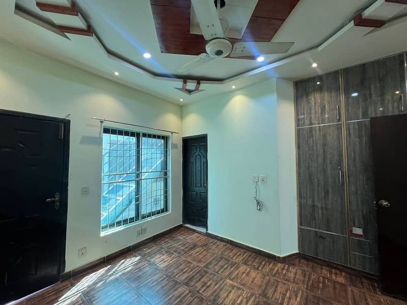 8 Marla Brand New Upper Portion With Gas Available For Rent In Canal Garden Near Bahria Town Lahore 2