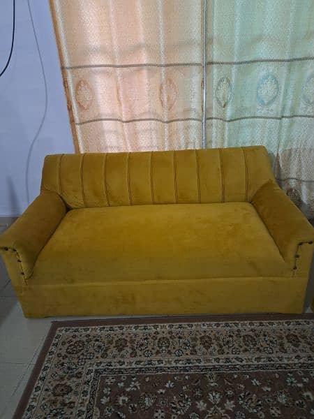 sofa with velvet fabric 3