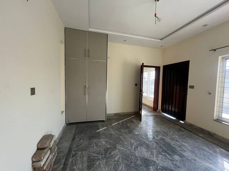 10 Marla 2nd Floor Portion Available For Rent In Canal Garden Near Bahria Town Lahore 2