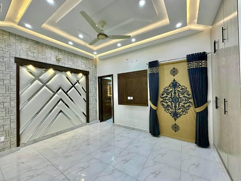 5 marla House for rent Bahria Town Lahore 4