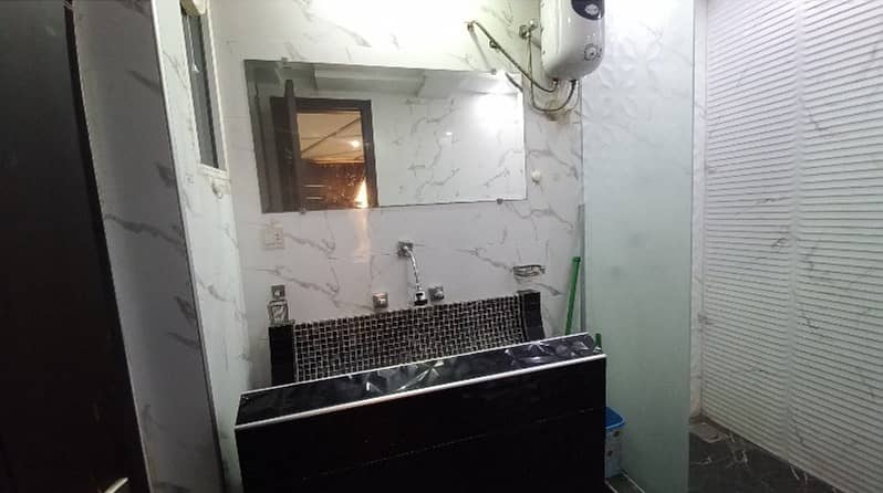 1 Bedrooms Fully Furnished Flat For Rent Bahria Town Lahore 4