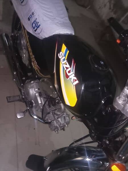 Suzuki 110 Bike for sale 5