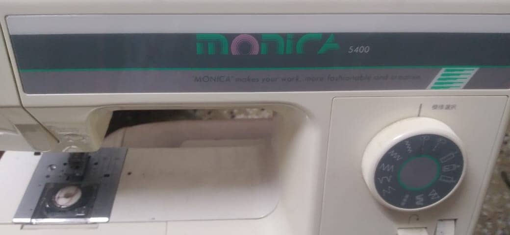 Singer Monica 5400 sewing machine for sale 0