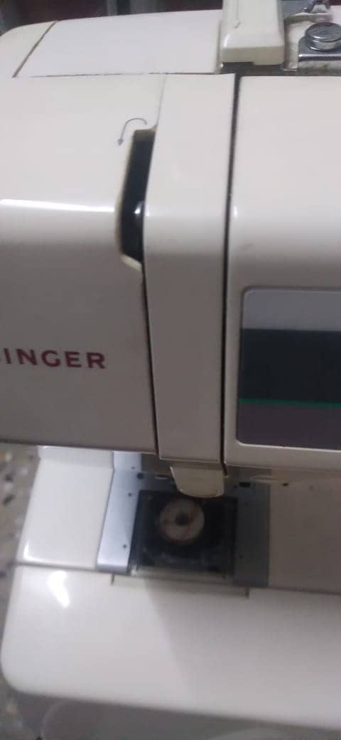 Singer Monica 5400 sewing machine for sale 1