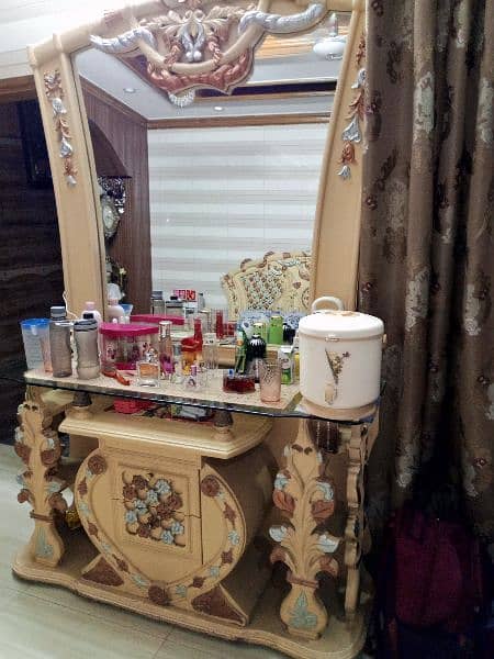 Bed with mattess, side tables, dressing table, almari for sale 1