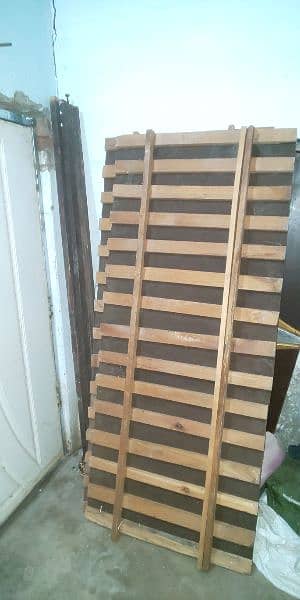 wooden bed with metress .  bed condition 10/9 metress condition 10/7 1