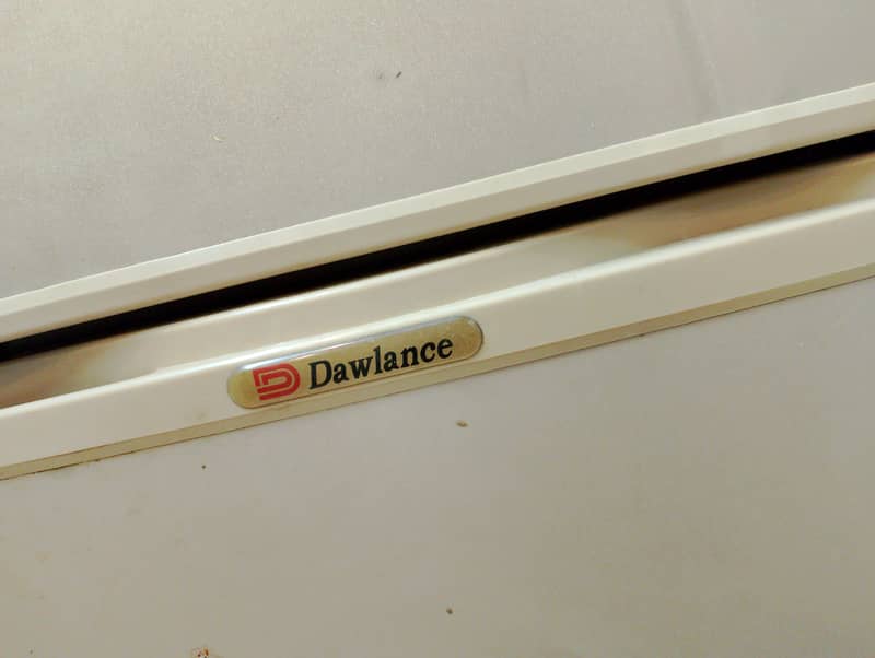 Fridge Dawlance 3