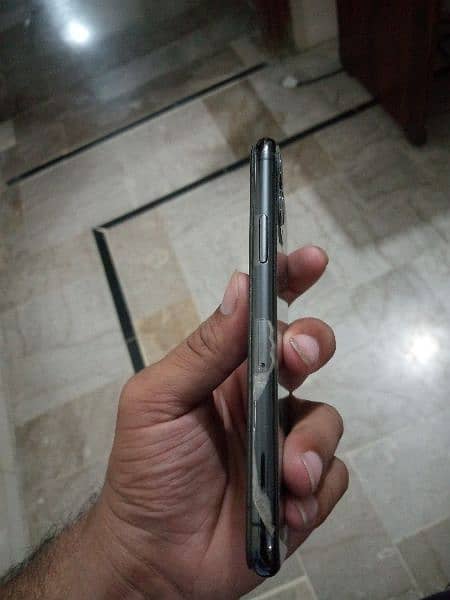 iphone 11 pro non pta jv all ok water pack 10/10 3