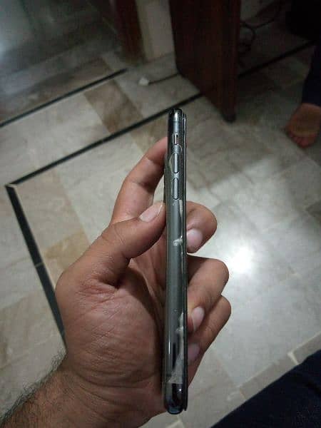 iphone 11 pro non pta jv all ok water pack 10/10 5