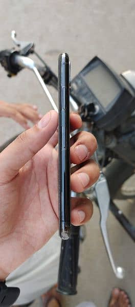 iPhone x 64 GB non PTA 2