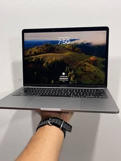 Macbook Pro 2020 M1 chip 16/256