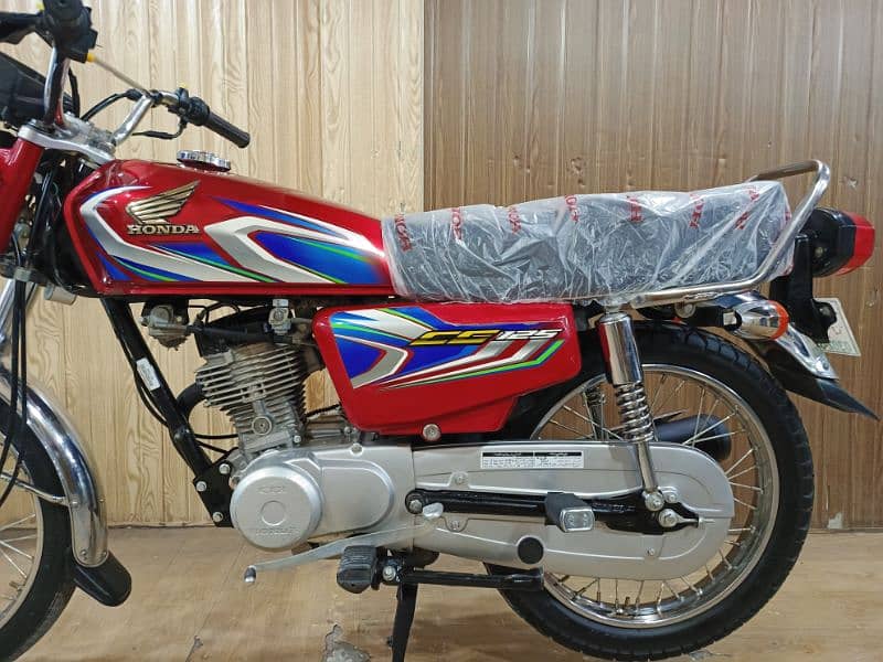 Honda CG125 model 21/22 1