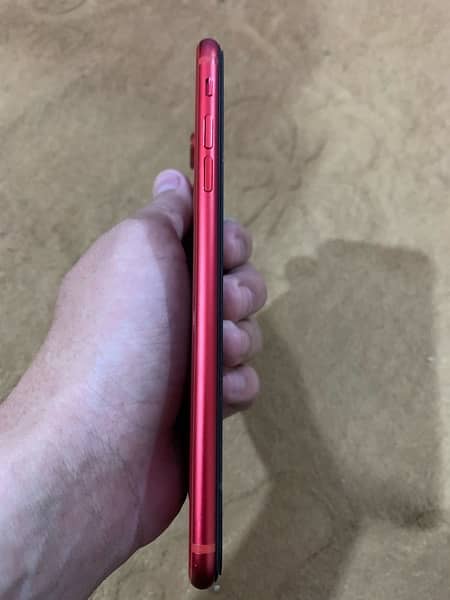 Red Iphone 8plus pta approved 7