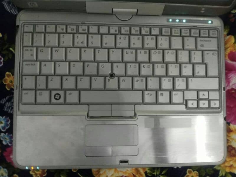 Laptop 8