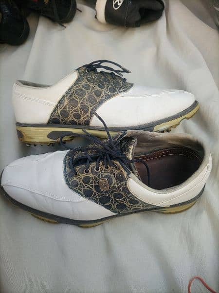 golf shoes avilable 0