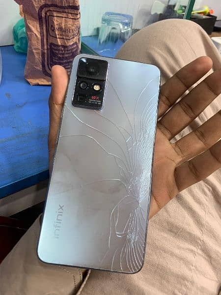 infinix zero X pro 12/128 urgent sale 3