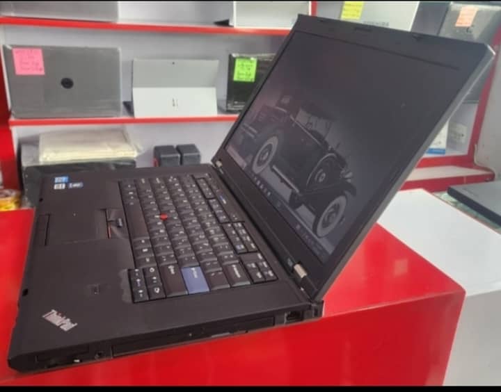 LENOVO THINKPAD T520 CORE i5-2.50Ghz GEN. 2nd 4GB DDR3 RAM 128GB SSD 5