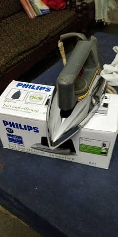 Philips iron 1000w 0