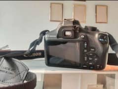 DSLR Canon 1300D Camera 0