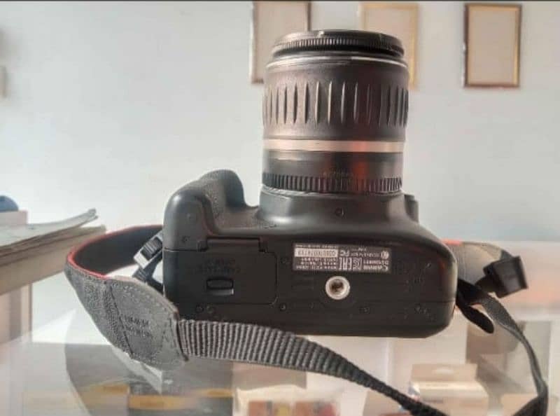 DSLR Canon 1300D Camera 5