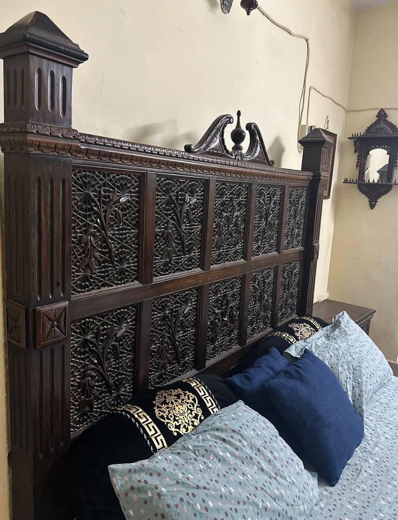 Chinioti King Size Bed Set 5