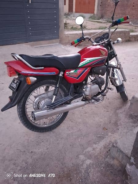 Honda CD 100 2012  Model 3