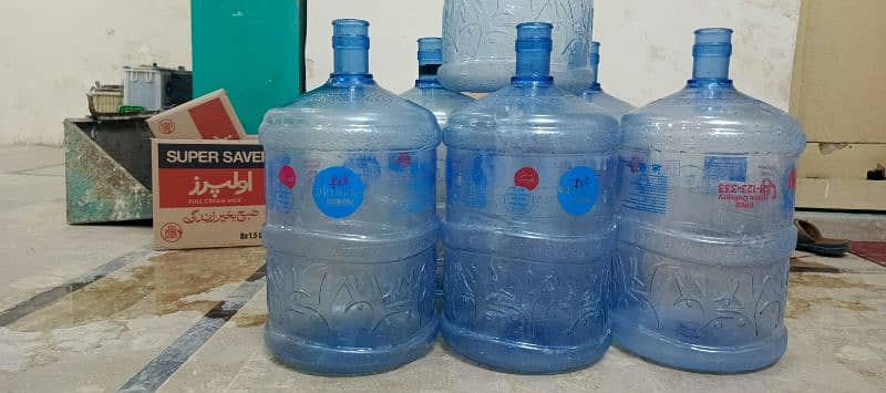 nestle 19 liter water bottles in good condition 2