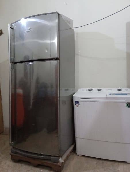 (Dawlance - H-Zone) (Full Size) 2-Door Refrigerator in Good Condition. 1