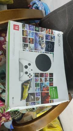 Xbox series s 2024 Model one month used 0