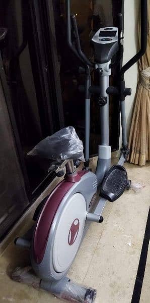 Advance Fitness elliptical exercise machine 1