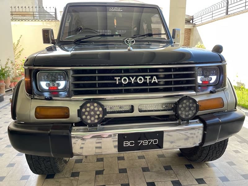 Toyota Land Cruiser ll 4