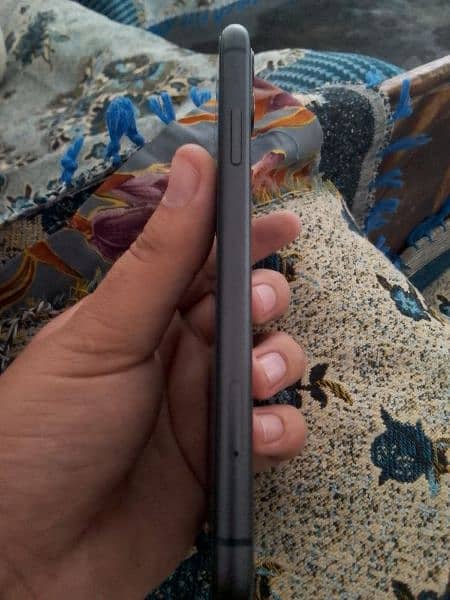 IPHONE 11 JV WATER PACK CONDITION 10 BY 10 WP 03169507160 8